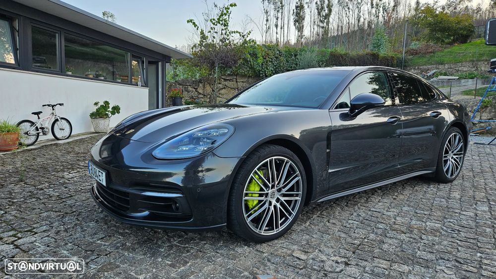 Porsche Panamera 4 S - 20