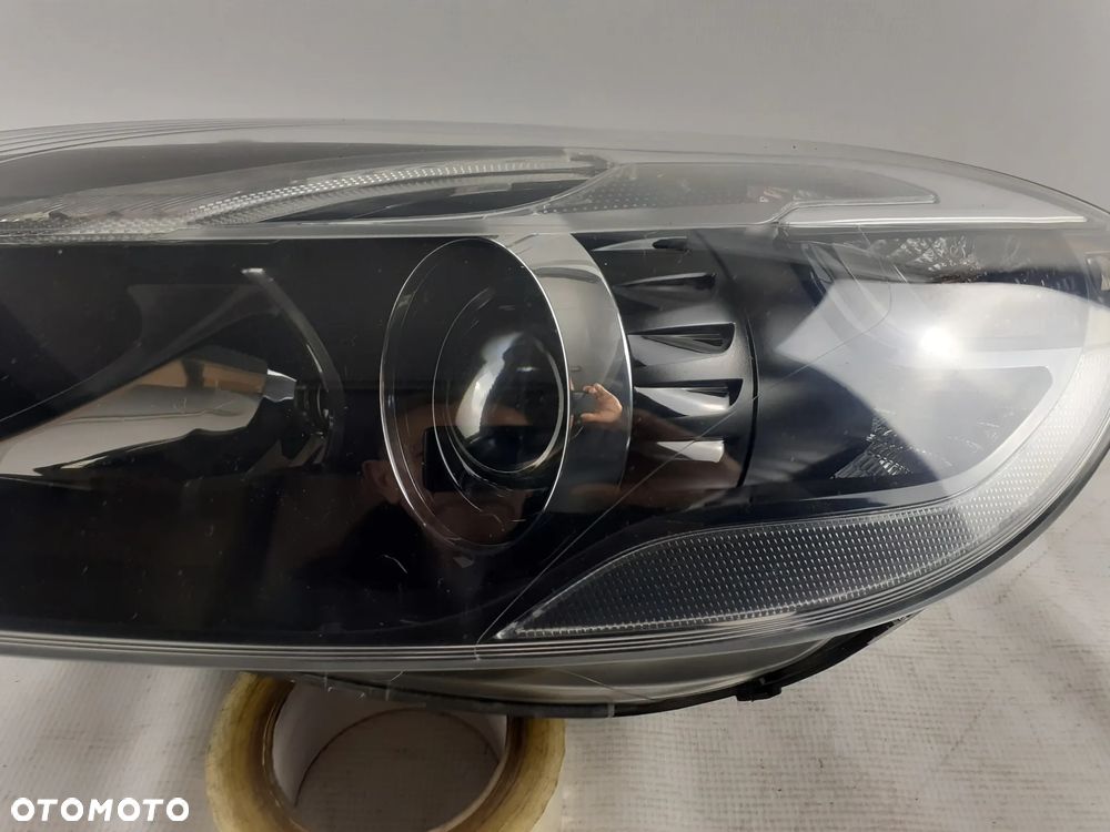 Lampa Volvo V40 lewa xenon 31420007  12-19r.4 - 3