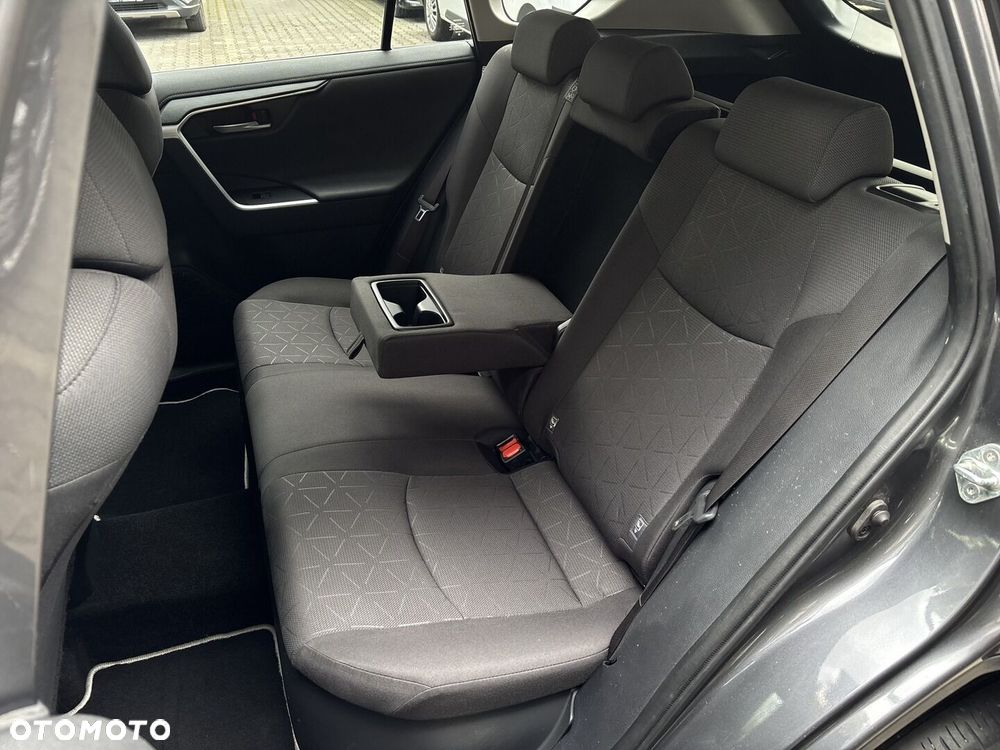 Toyota RAV4 - 14