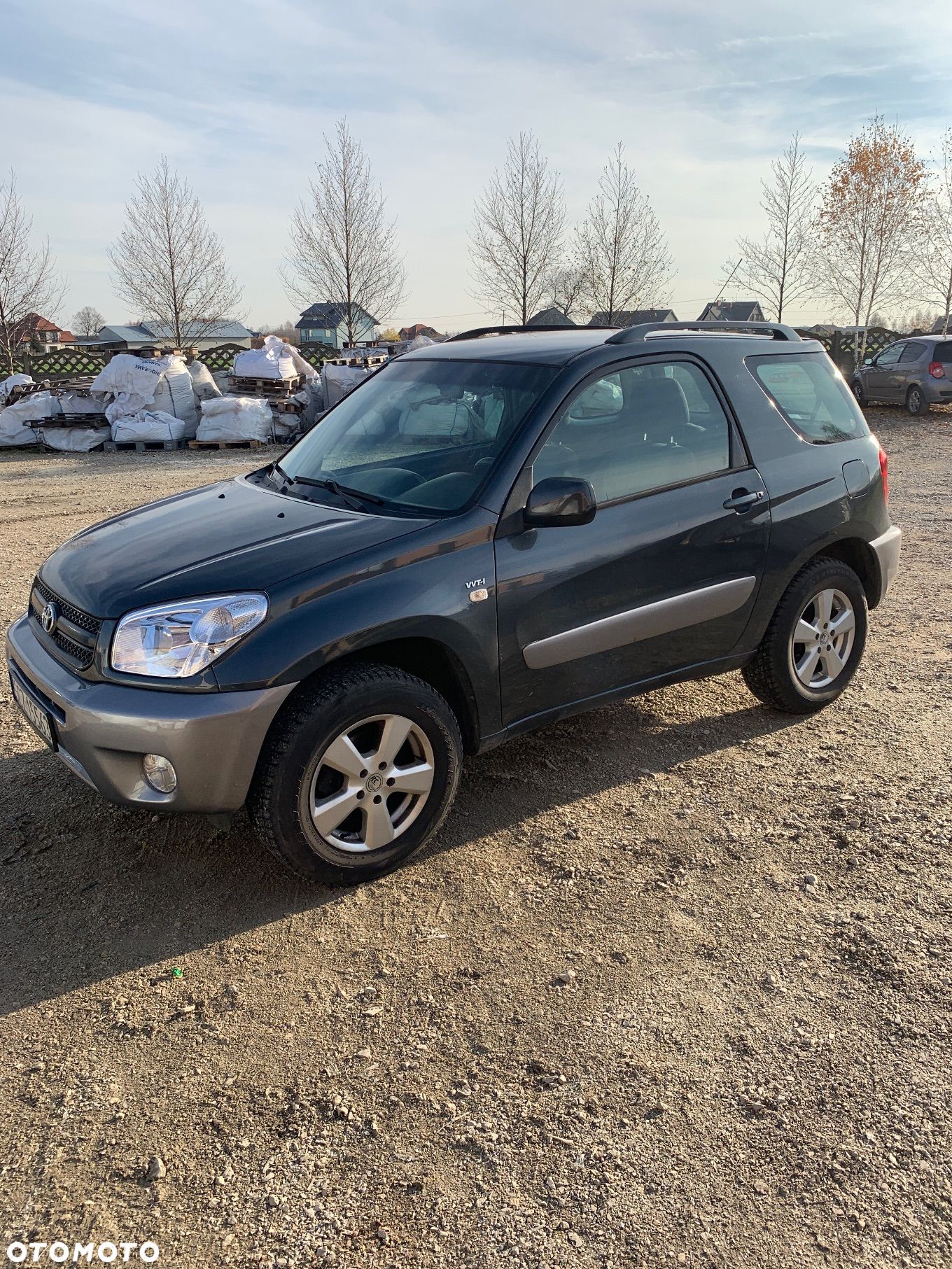 Toyota RAV4 1.8 VVT-i Luna 2WD - 1