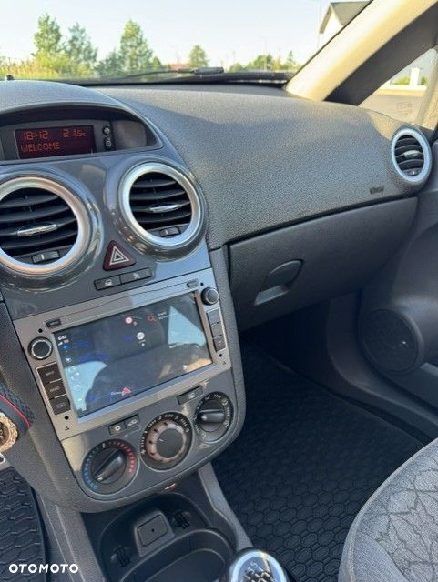 Opel Corsa - 11