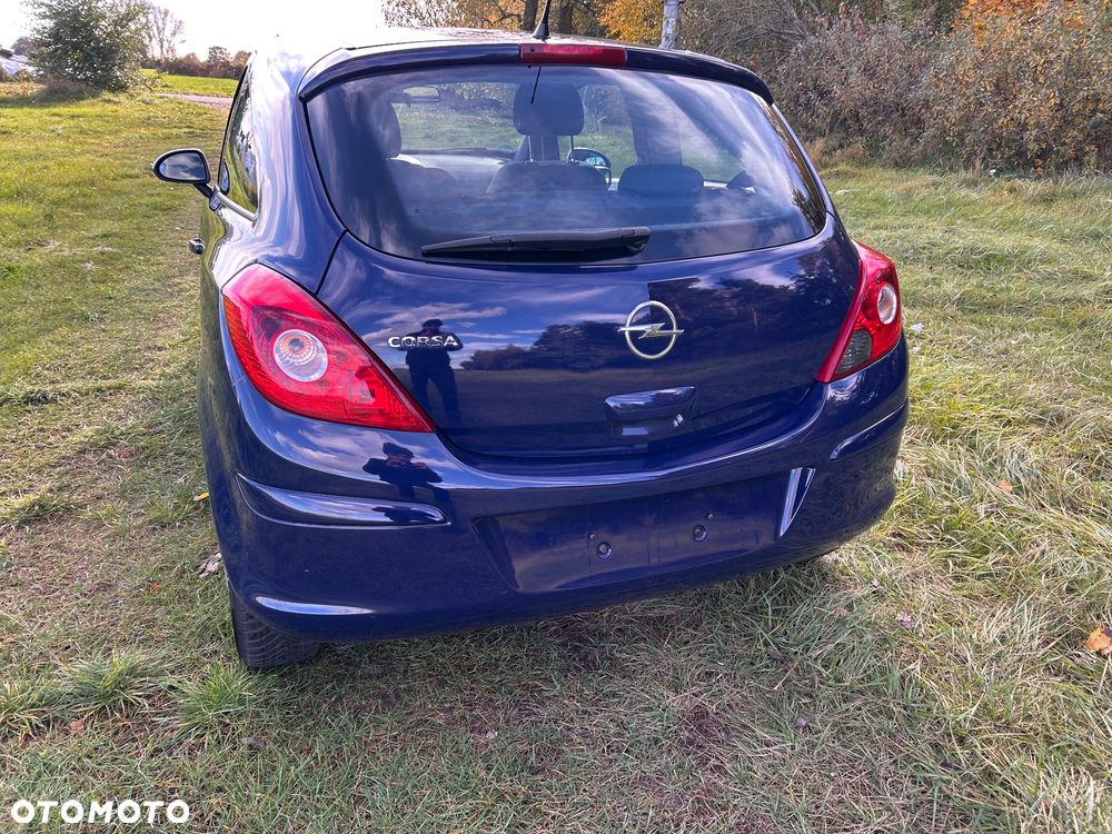 Opel Corsa 1.2 16V - 6