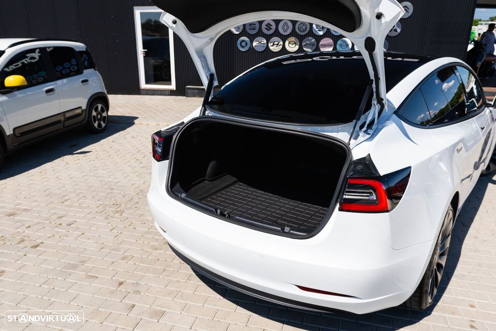 Tesla Model 3 Performance Dual Motor AWD - 11