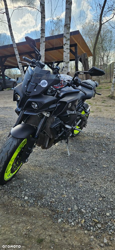 Yamaha MT - 11