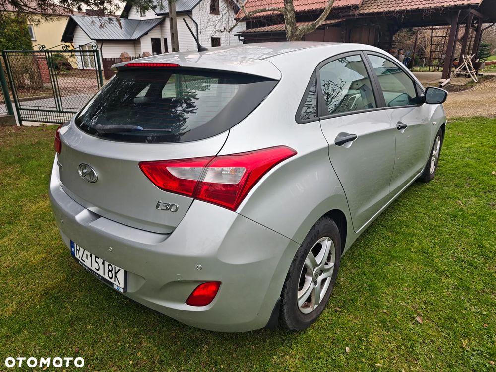Hyundai i30 1.6 CRDi Classic - 6