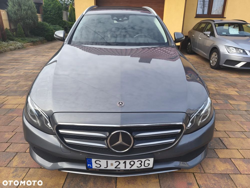 Mercedes-Benz Klasa E 300 de 9G-TRONIC Exclusive - 11