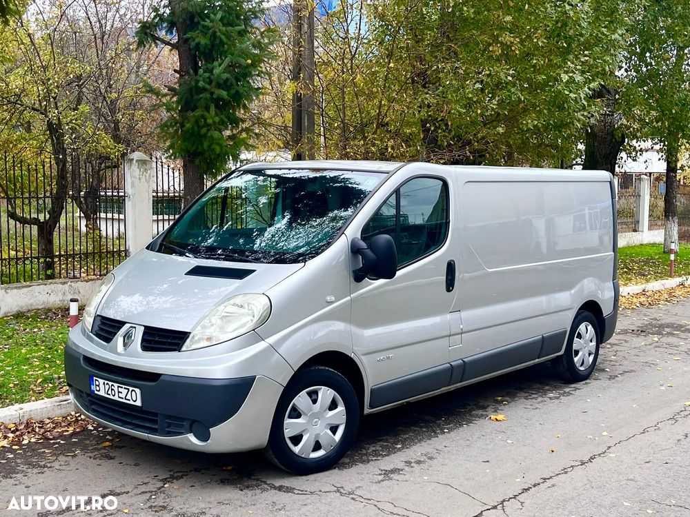 Renault TRAFIC - 6