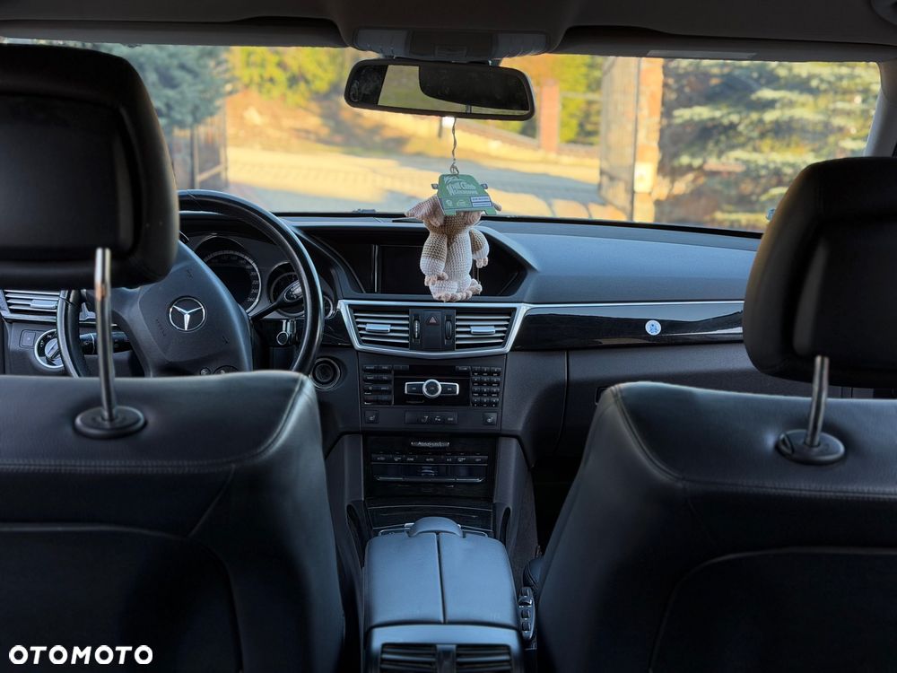 Mercedes-Benz Klasa E 220 CDI 7G-TRONIC Avantgarde - 10