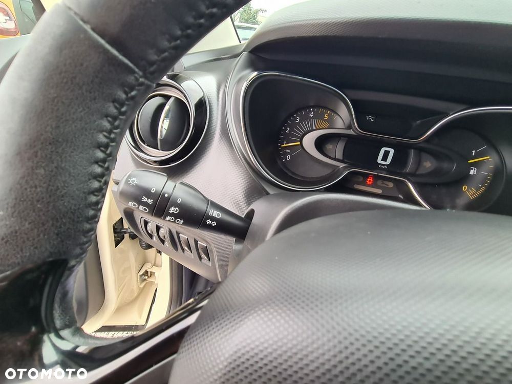 Renault Captur 1.5 dCi Life - 18