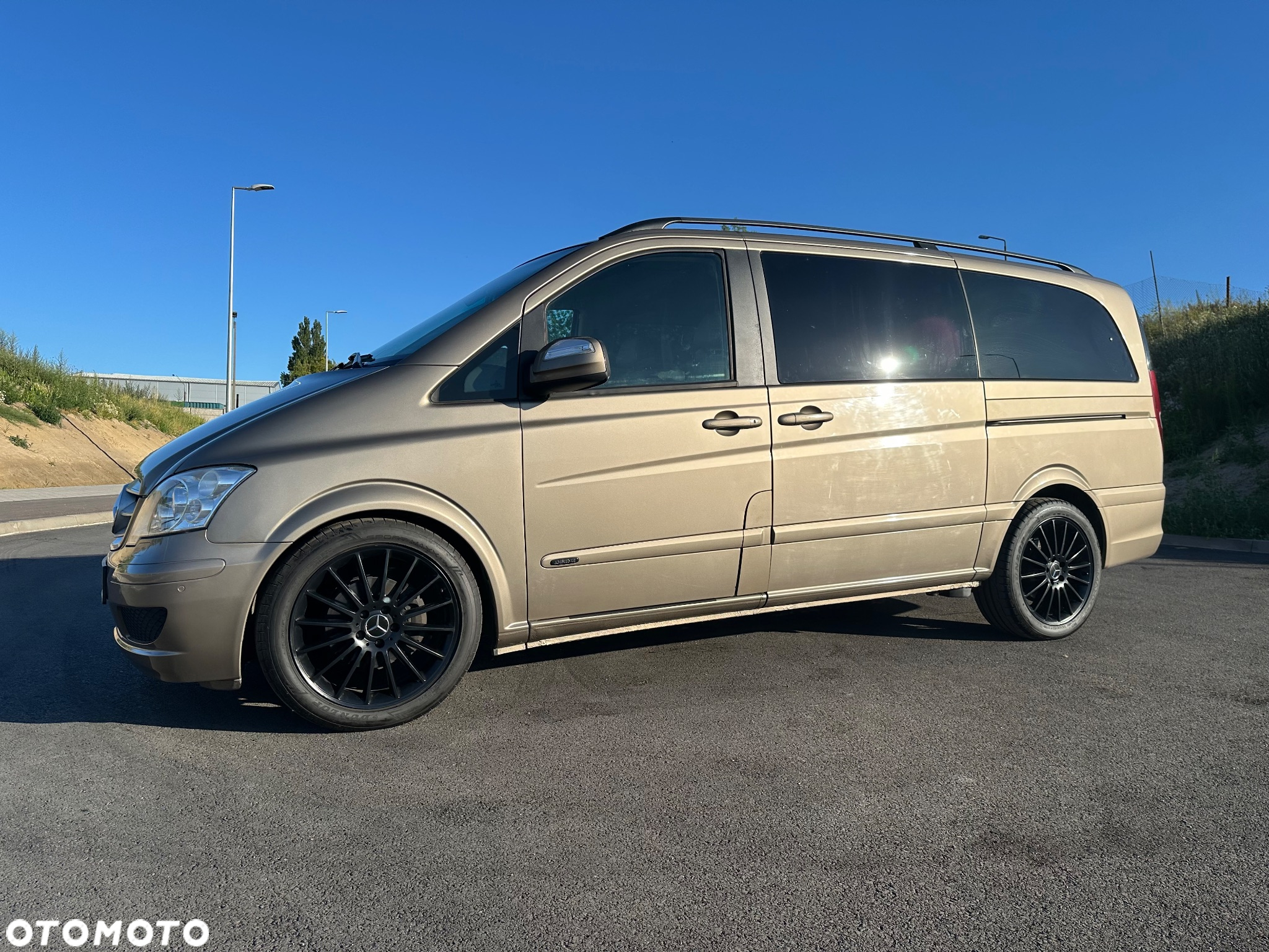 Mercedes-Benz Viano 3.0 CDI Ambiente (d³ugi) - 24