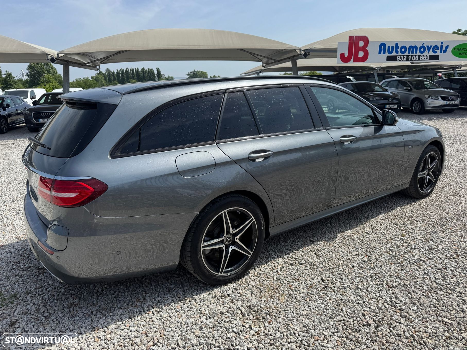 Mercedes-Benz E 300 de AMG Line - 6