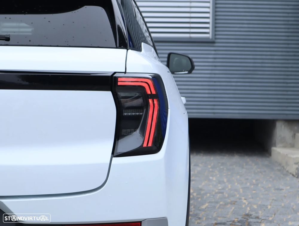 Ford Explorer 79 kWh Premium AWD - 17