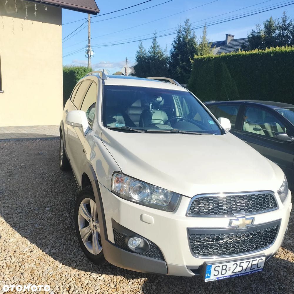 Chevrolet Captiva 2.2 D LT+ - 4