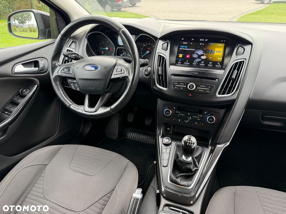 Ford Focus 1.5 TDCi Titanium - 13