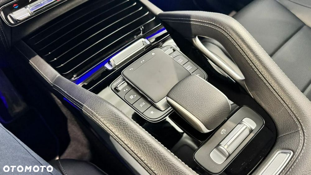 Mercedes-Benz GLE 300 d 4-Matic - 30