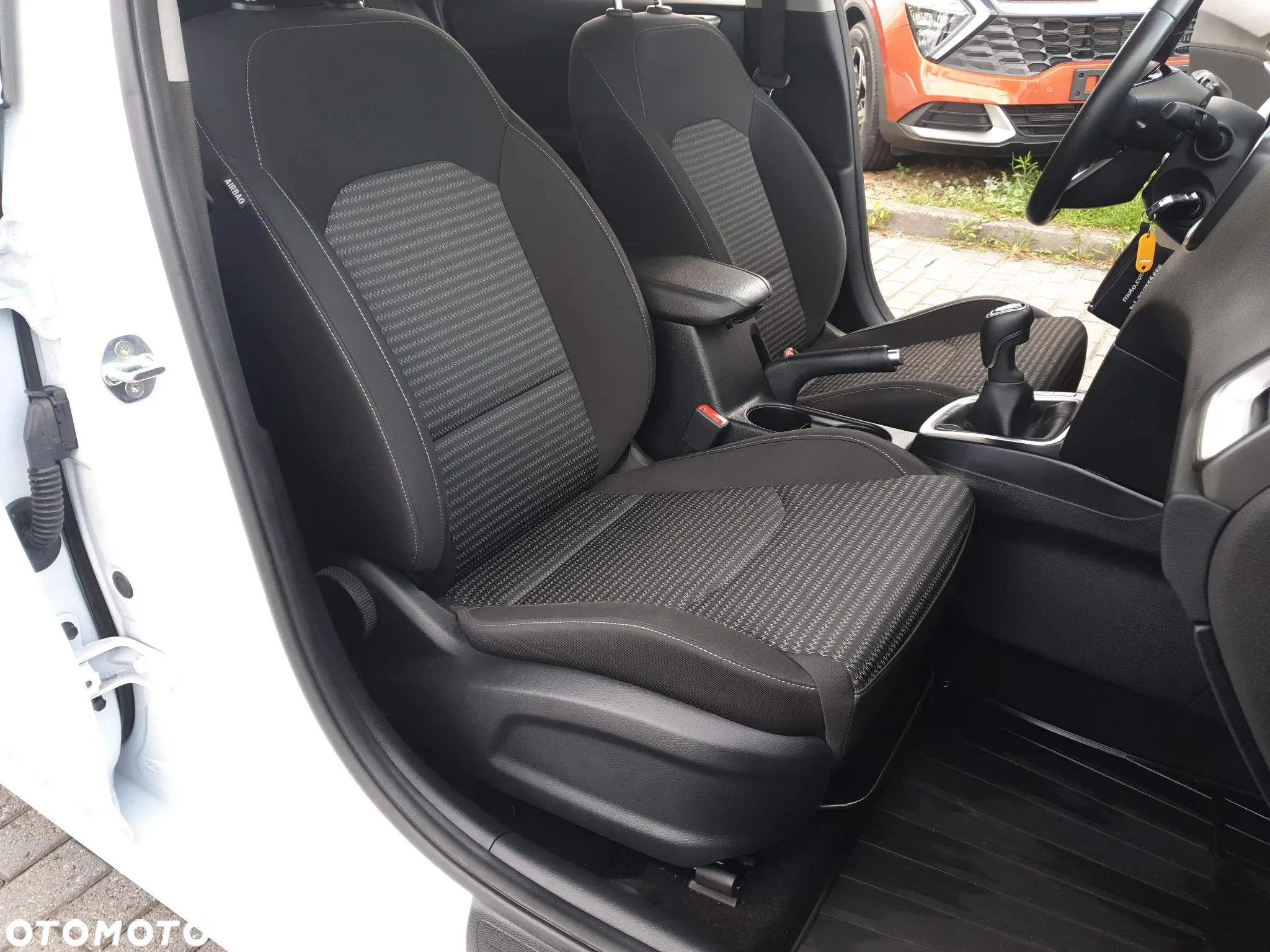 Kia Ceed 1.5 T-GDI M - 25