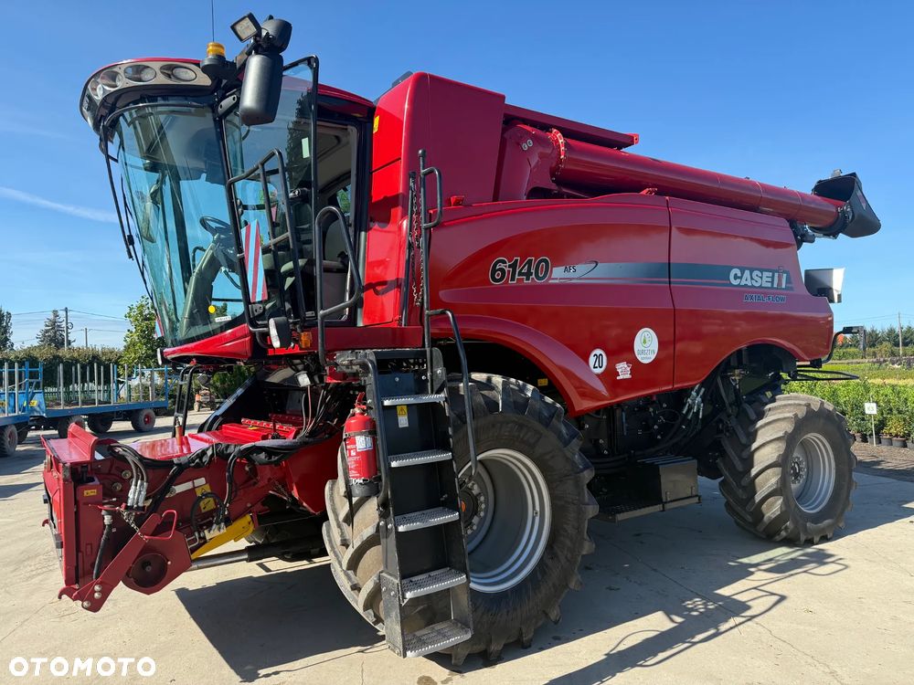 Case IH Axial Flow 6140 - 1