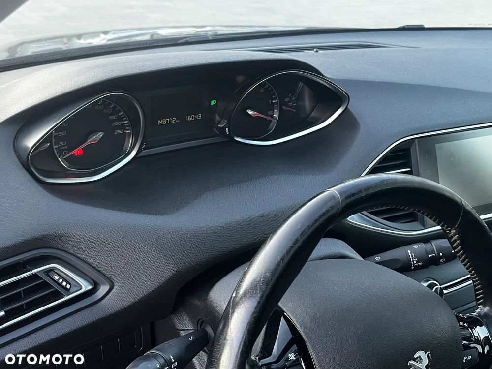 Peugeot 308 BlueHDi FAP 130 Stop & Start Allure Pack - 15