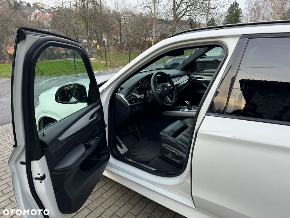 BMW X5 M M50d - 11