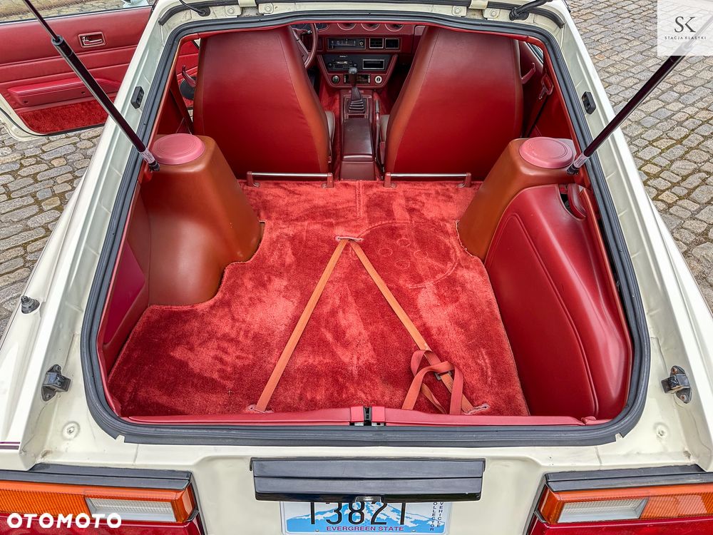 Nissan 280 ZX - 15
