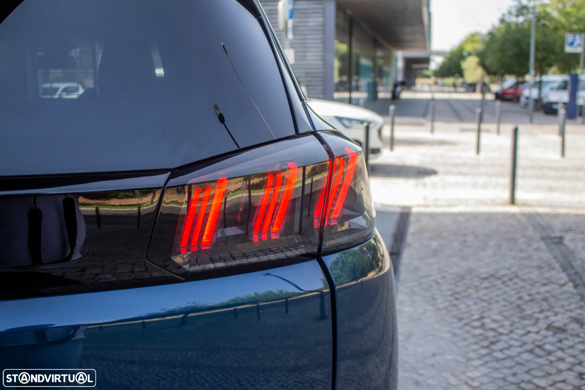 Peugeot 5008 1.5 BlueHDi Allure EAT8 - 11