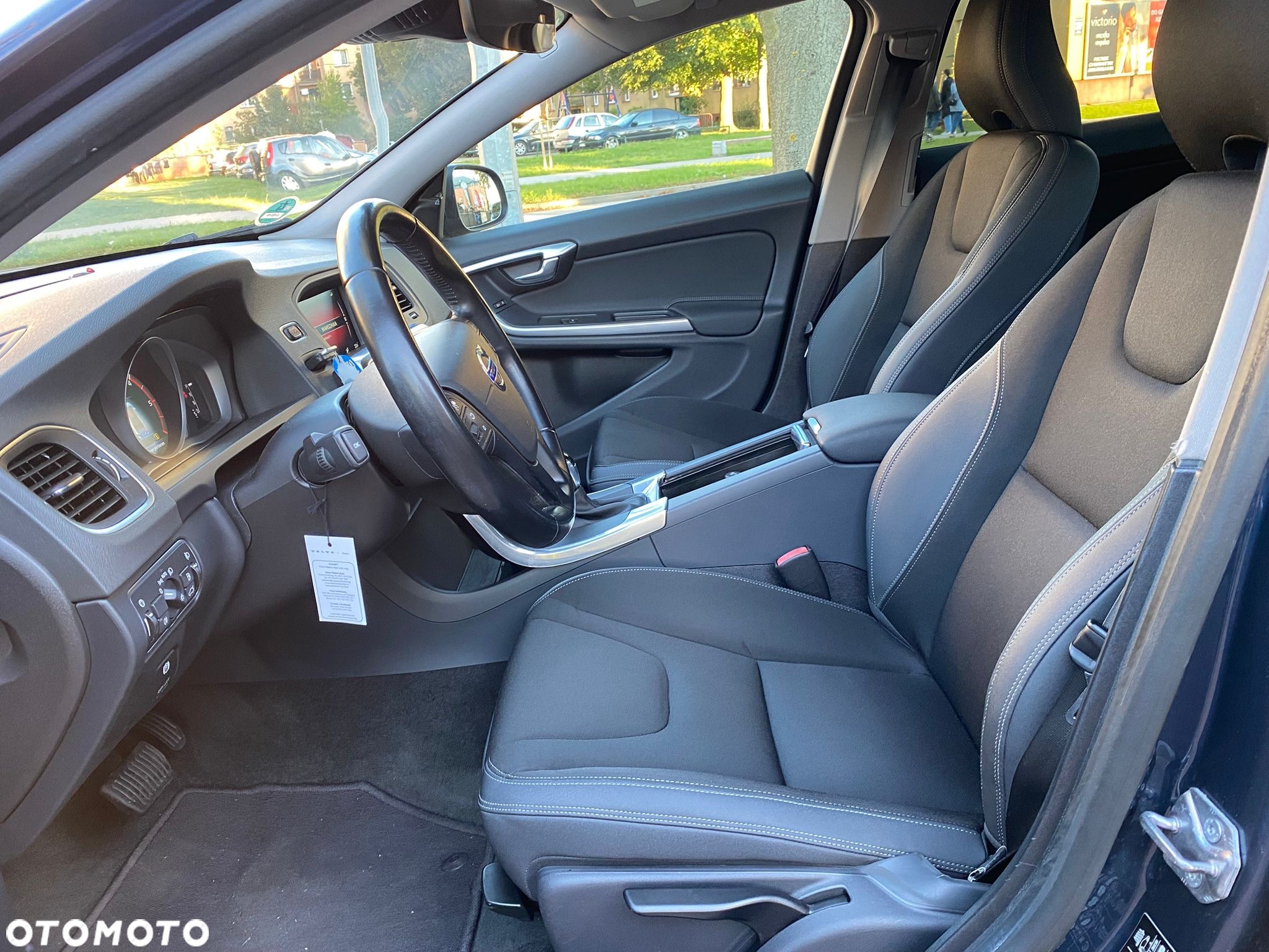 Volvo S60 D4 Drive-E Kinetic - 13