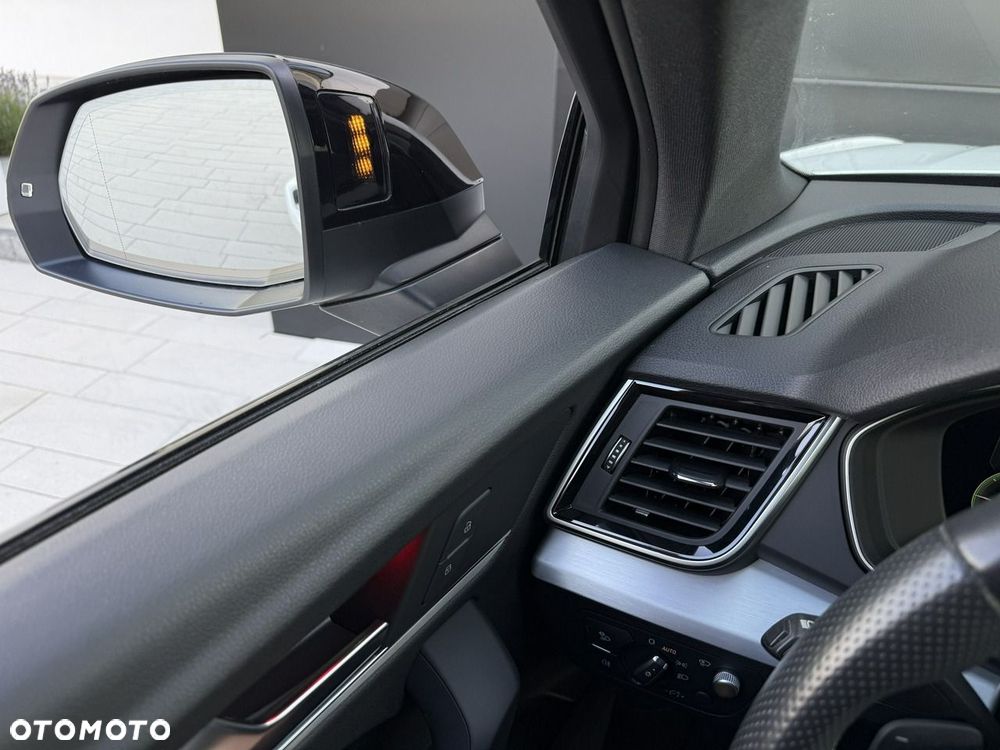 Audi Q5 50 TFSIe quattro S tronic S line - 14