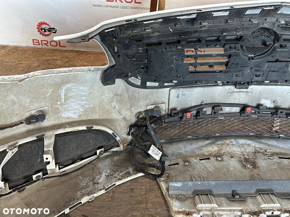 ZDERZAK PRZEDNI OPEL INSIGNIA A LIFT  PDC - 8