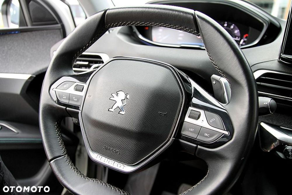 Peugeot 3008 1.2 PureTech Allure Pack S&S EAT8 - 31