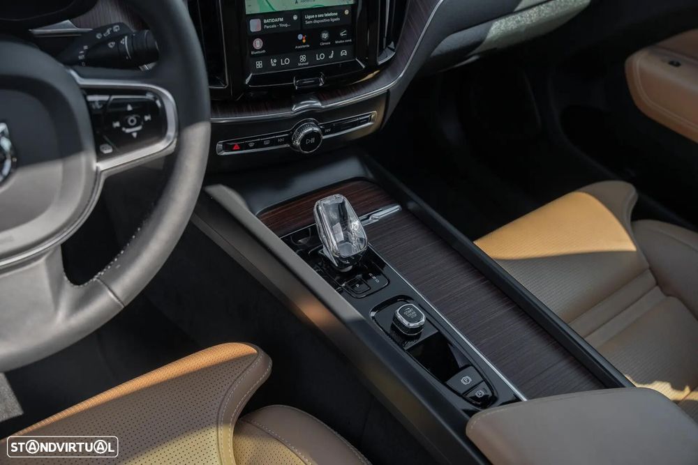 Volvo XC 60 T8 AWD Recharge Ultimate Bright - 20