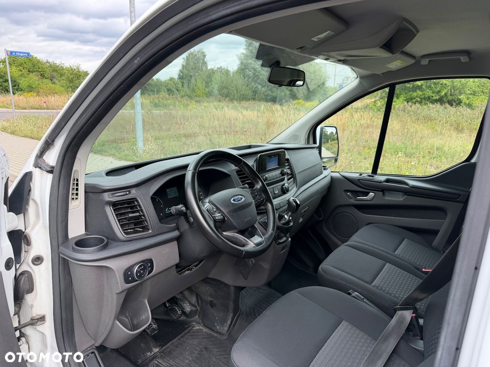 Ford Transit Custom - 9