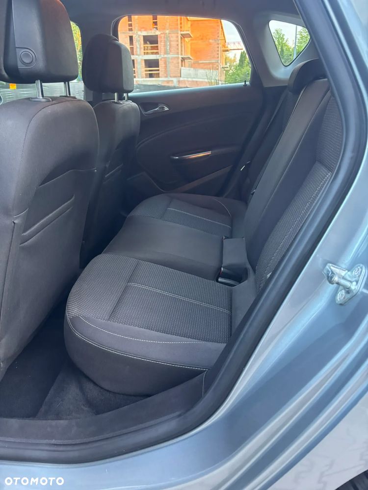 Opel Astra 1.6 Automatik Color Edition - 15