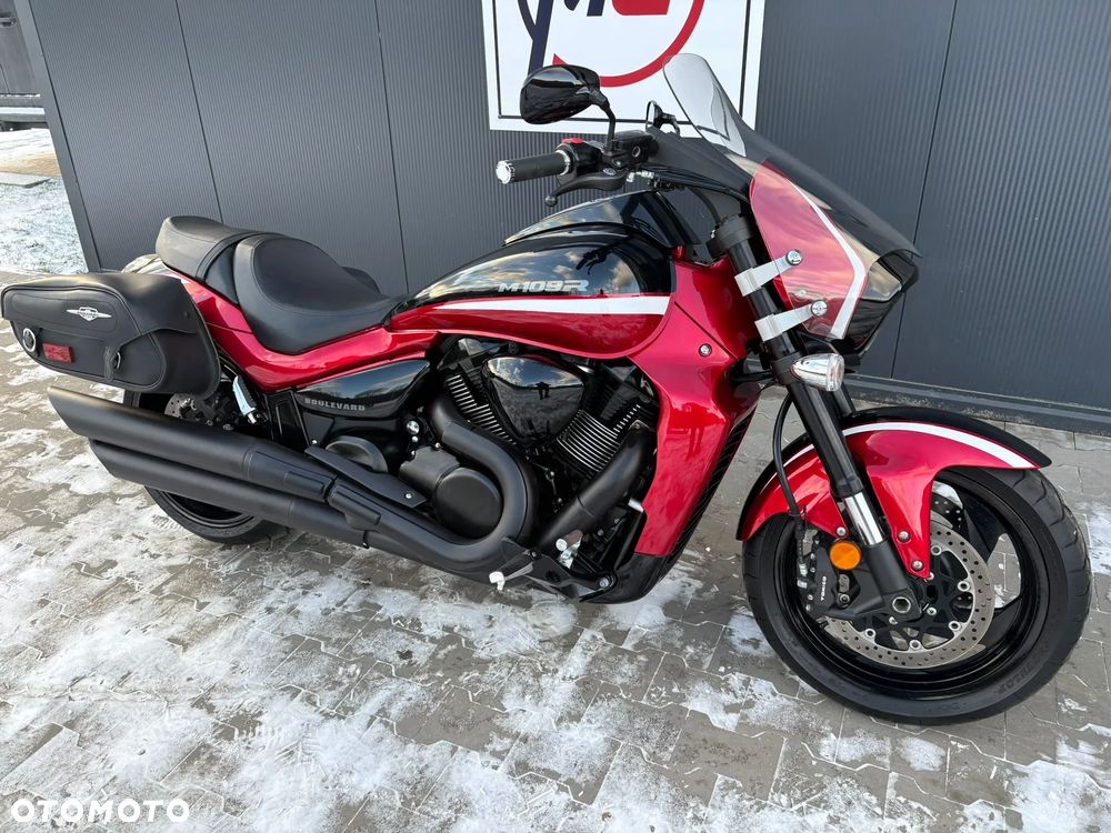 Suzuki Boulevard - 2