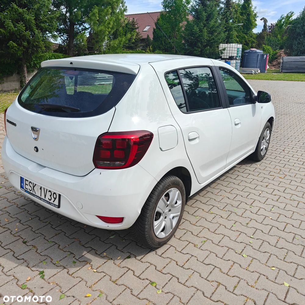 Dacia Sandero 1.5 dCi Laureate - 5