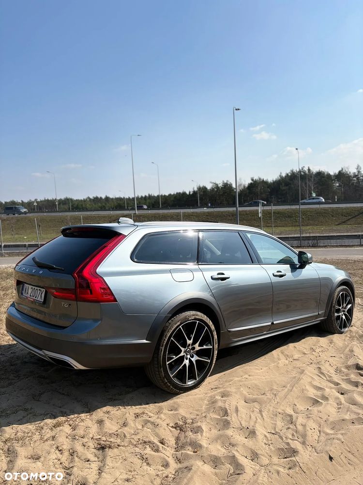 Volvo V90 T6 AWD Geartronic Momentum - 8