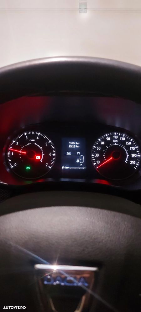 Dacia Logan ECO-G 100 MT6 Expression - 9