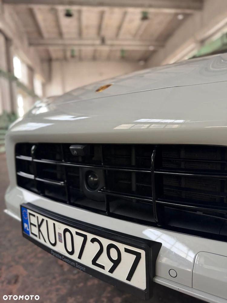 Porsche Cayenne - 14