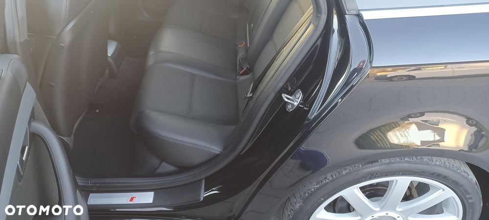 Audi A4 Avant 1.8 T - 15