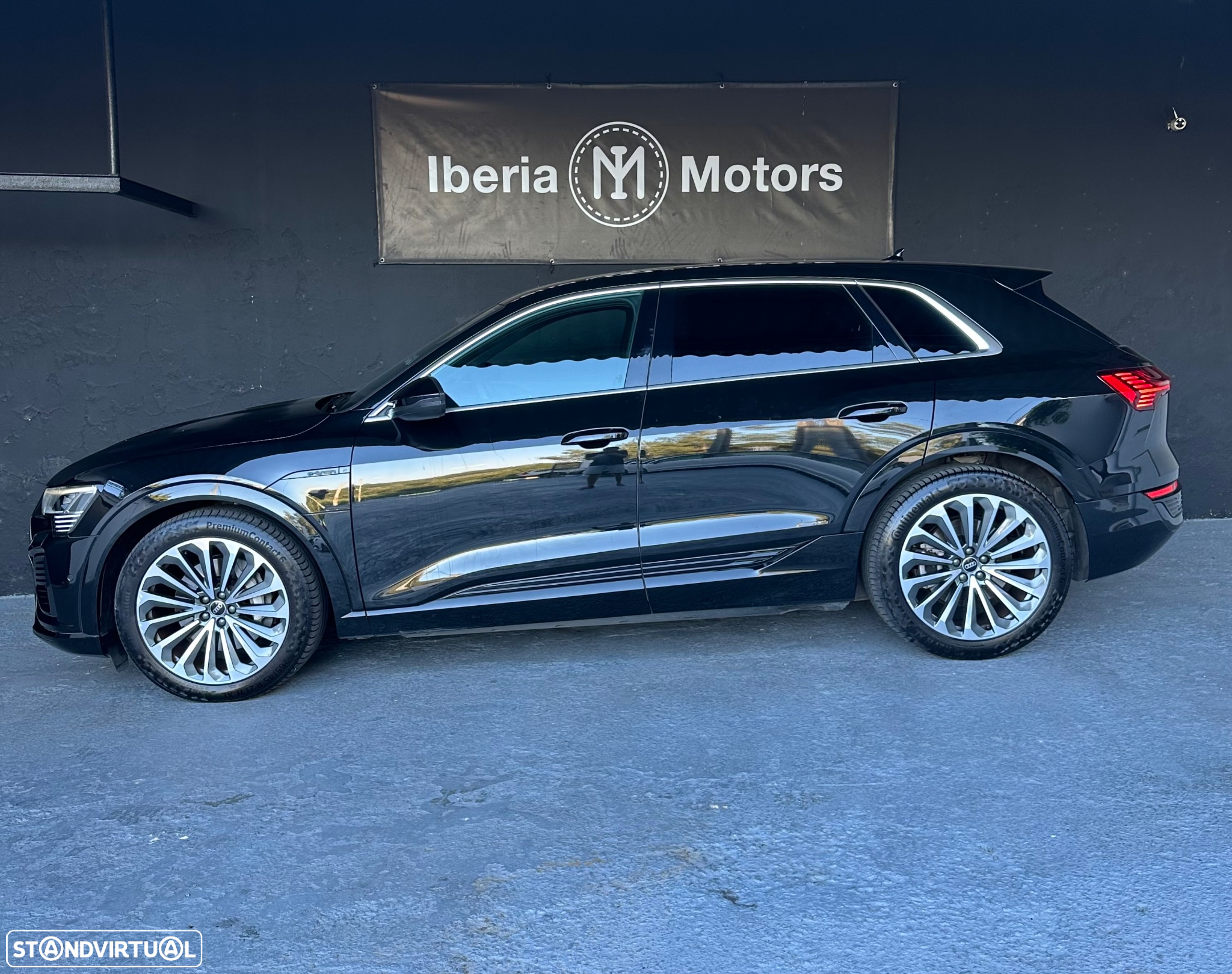 Audi Q8 e-Tron 50 quattro S line - 5