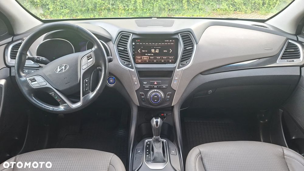 Hyundai Santa Fe 2.0 T Sport Utility - 12