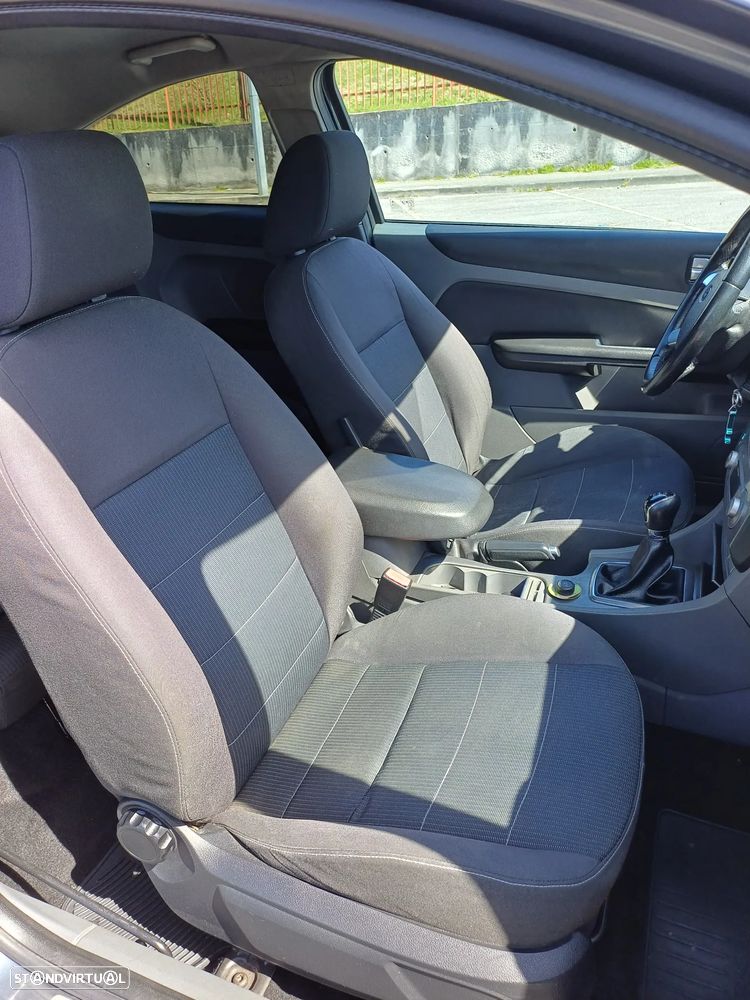 Ford Focus 1.6 TDCi Titanium - 17