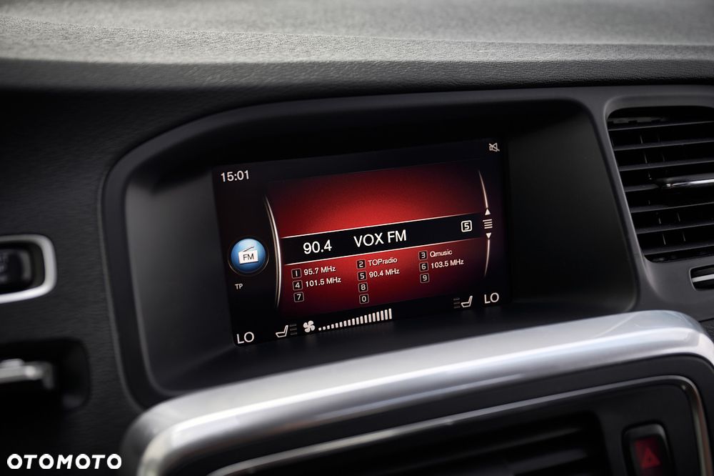 Volvo V60 D3 Geartronic Momentum - 28