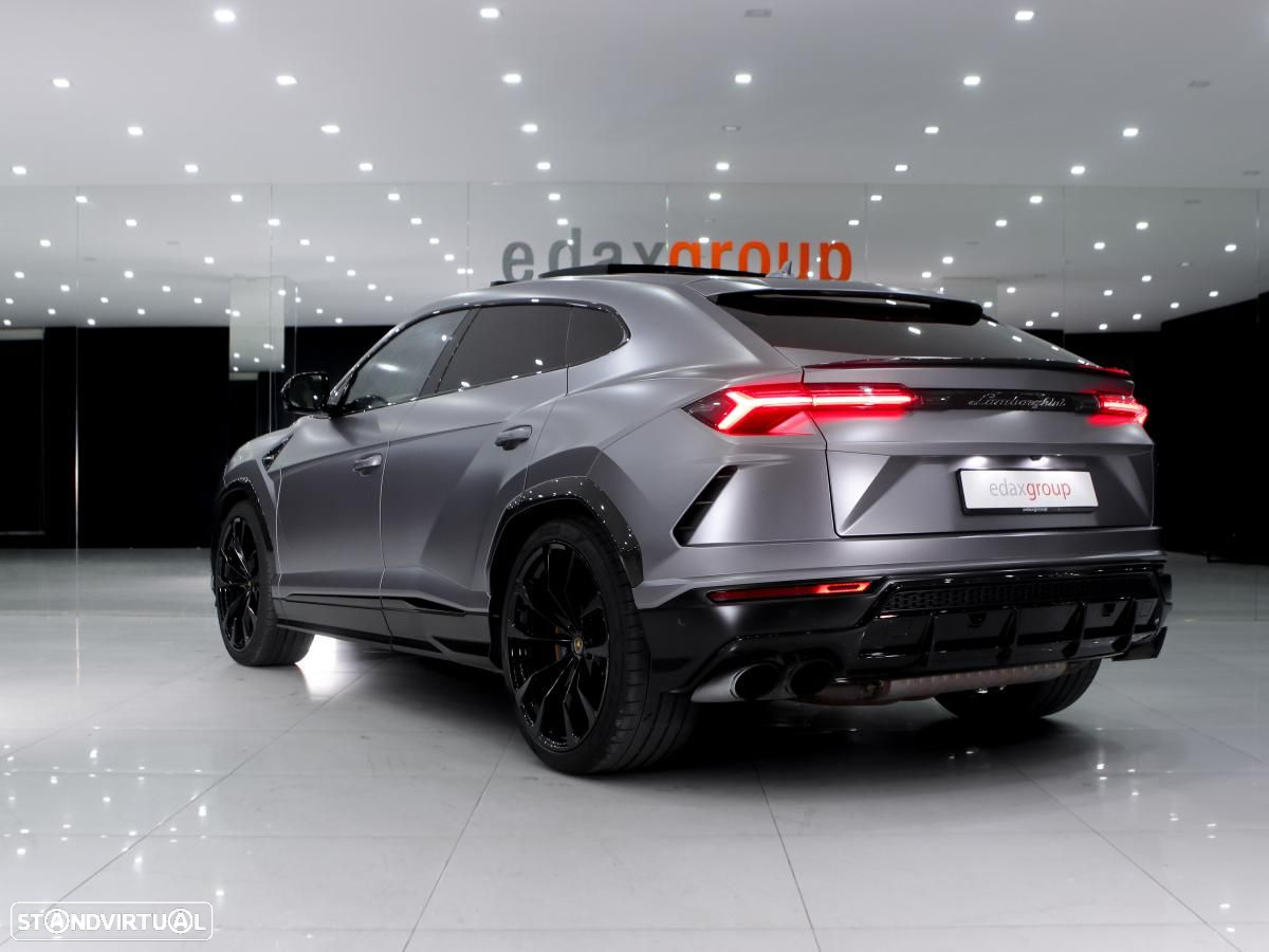 Lamborghini Urus 4.0 V8 - 4