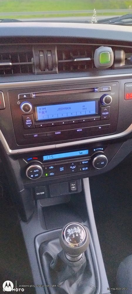 Toyota Auris 1.4 D-4D Dynamic - 33