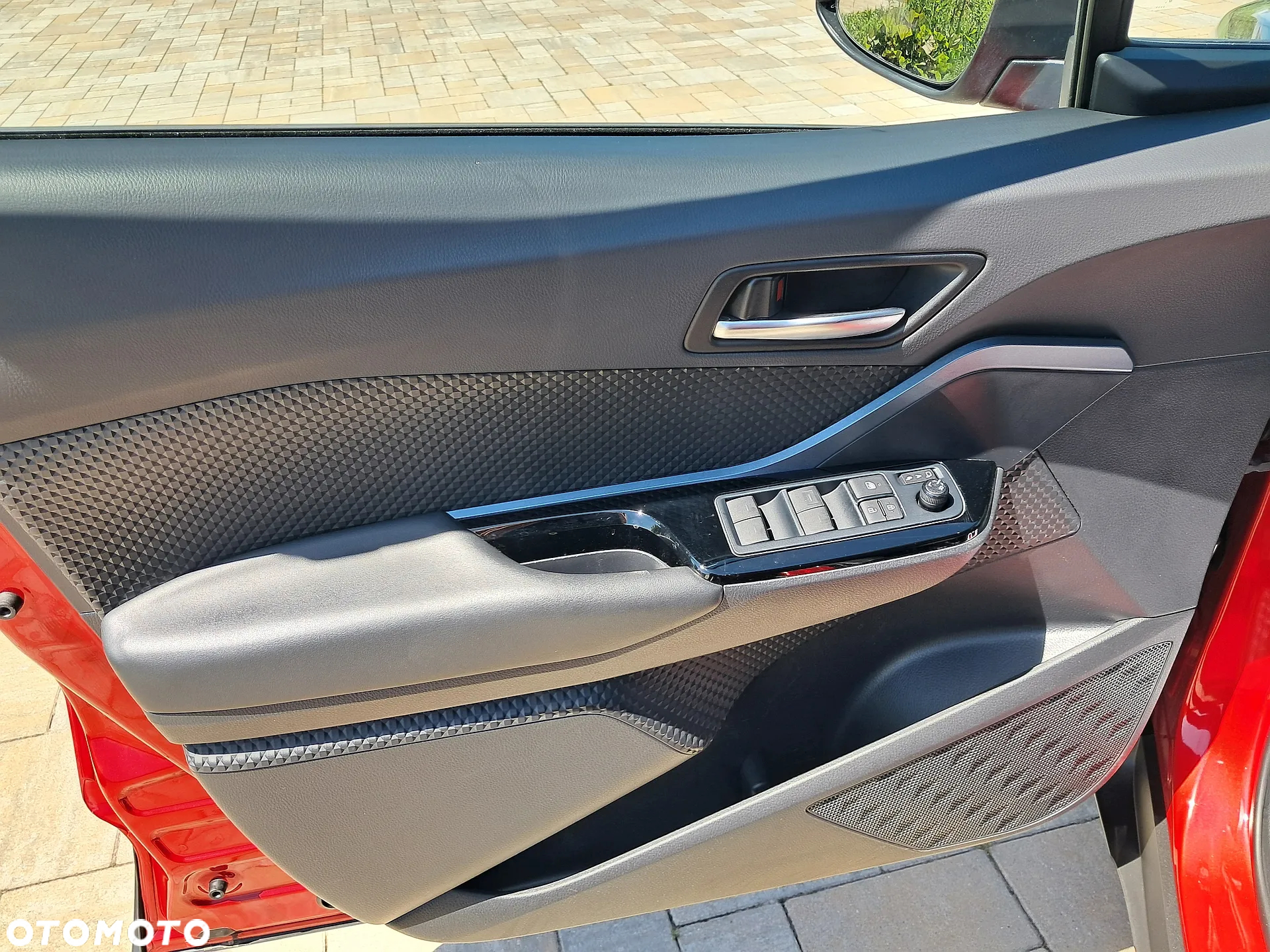 Toyota C-HR - 23