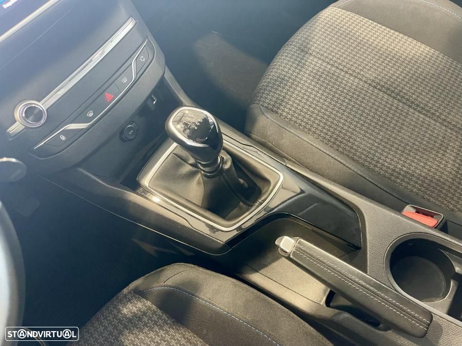 Peugeot 308 SW 1.5 BlueHDi Style - 15