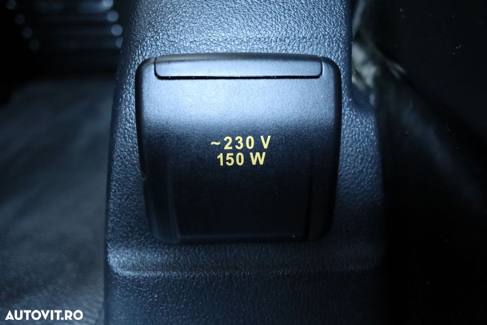 Ford Custom L2H1 - 23