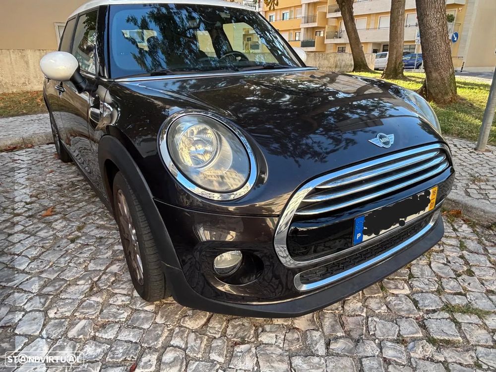 MINI 5 Portas Cooper D - 2