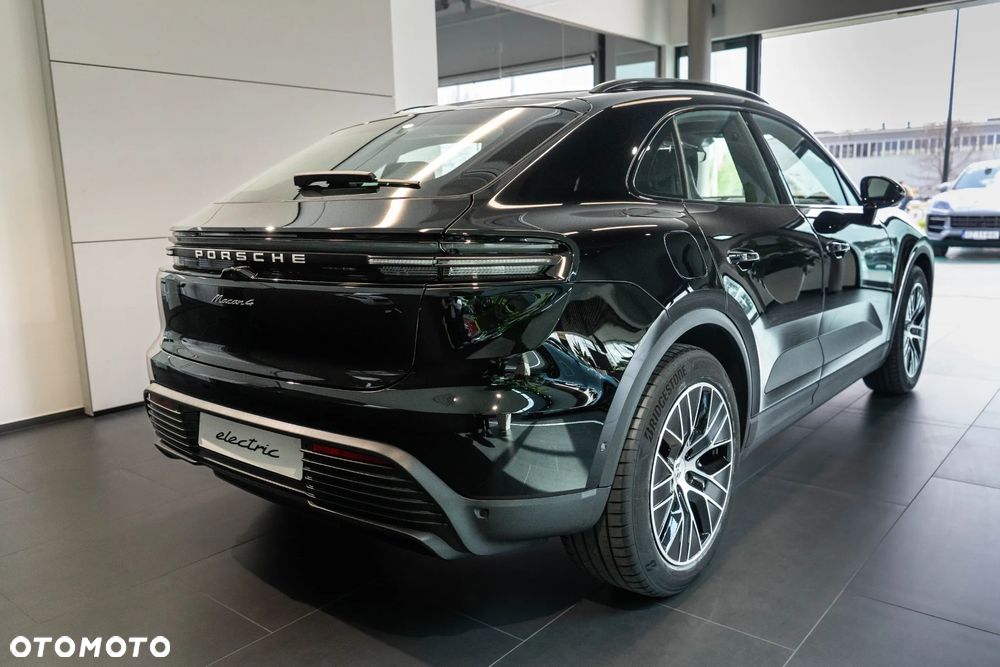 Porsche Macan - 3