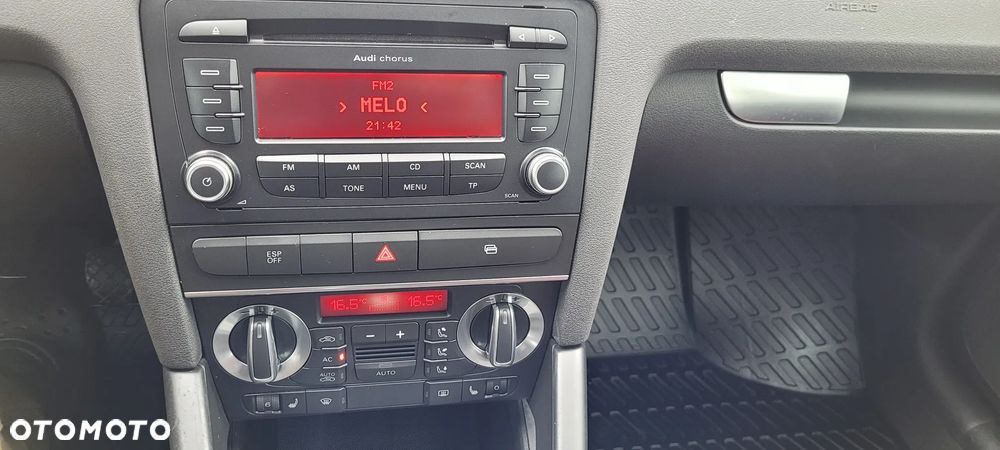 Audi A3 Sportback 1.6 Attraction - 23